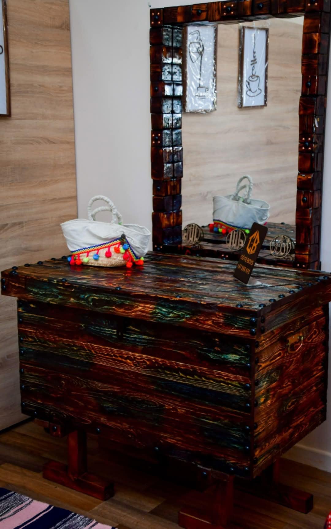 Sandouk arabe + Miroir En bois rouge