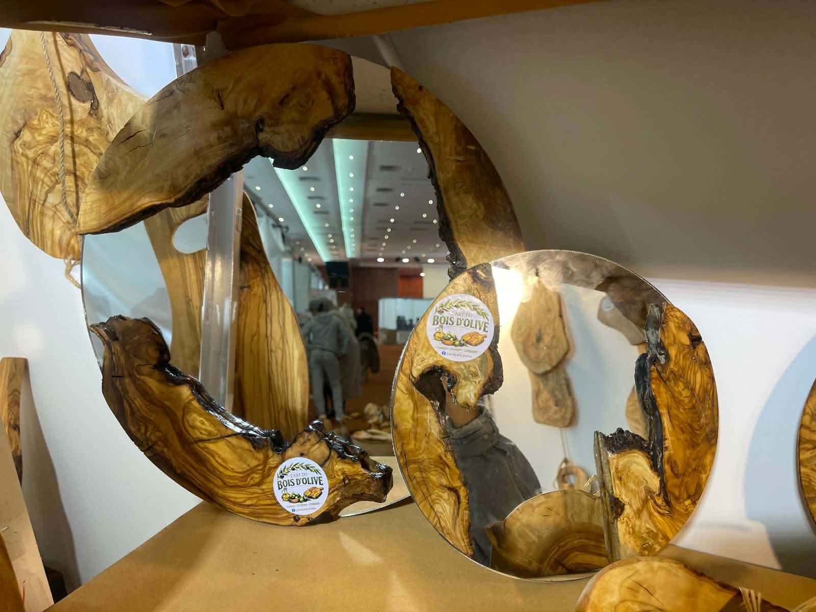 Miroir en bois d'Olivier