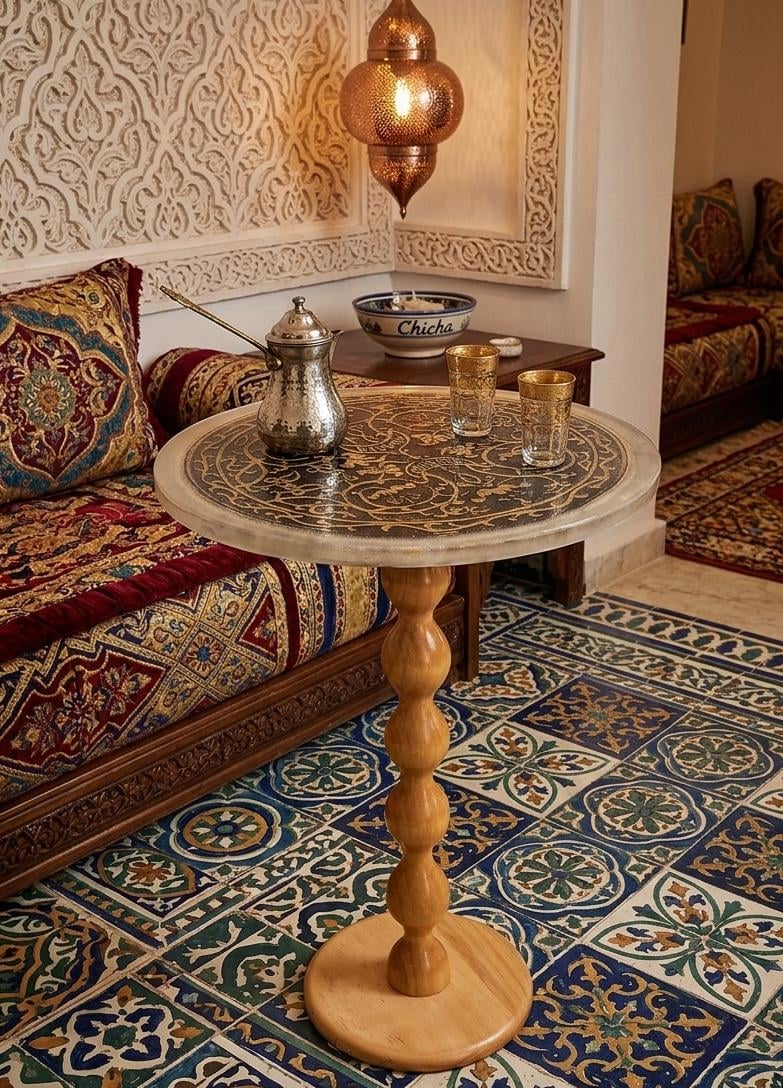 Table Sculptée